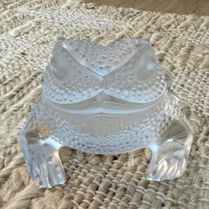 Lalique Clear Glass Frog Sculpture